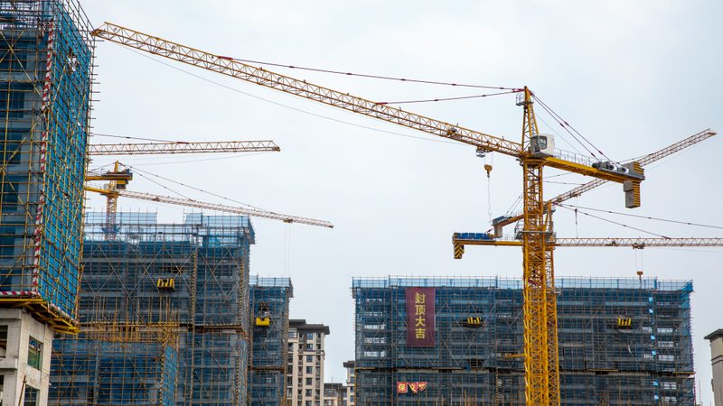 如何避免在选择建筑施工总承包公司时的常见误区
